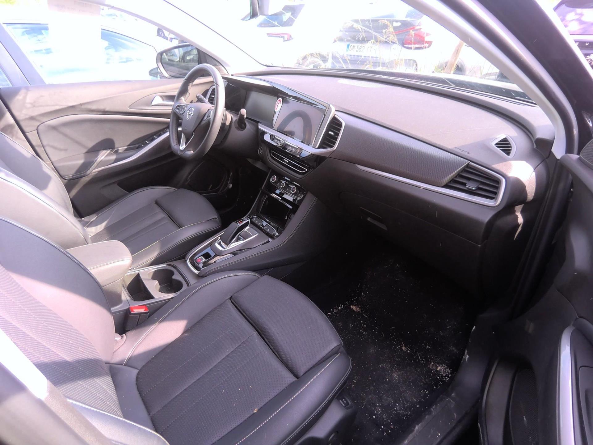 Opel Grandland Hybrid 225 ch BVA8 Elegance Business 2023