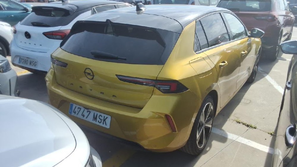 Foto Opel Astra 14
