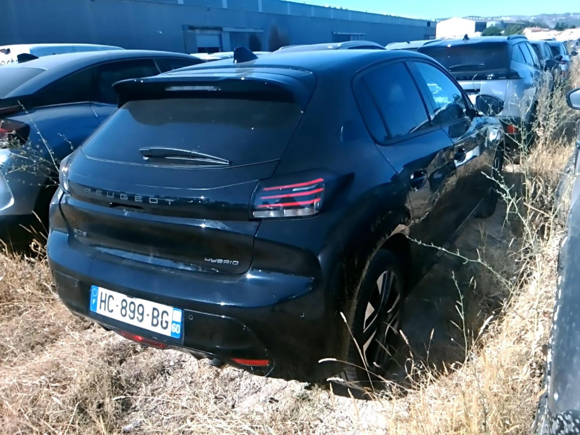 Peugeot 208 Hybrid 100 e-DCS6 Allure 2025