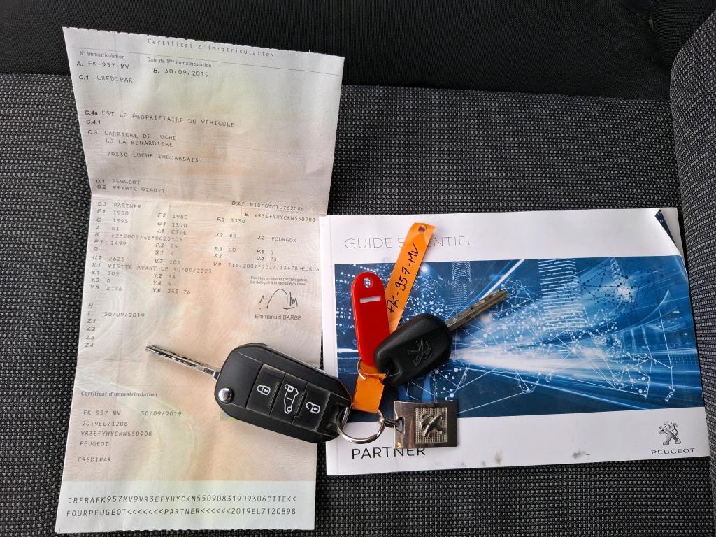 Peugeot PARTNER FOURGON STANDARD 650 KG BLUEHDI 100 BVM5 PREMIUM 2019