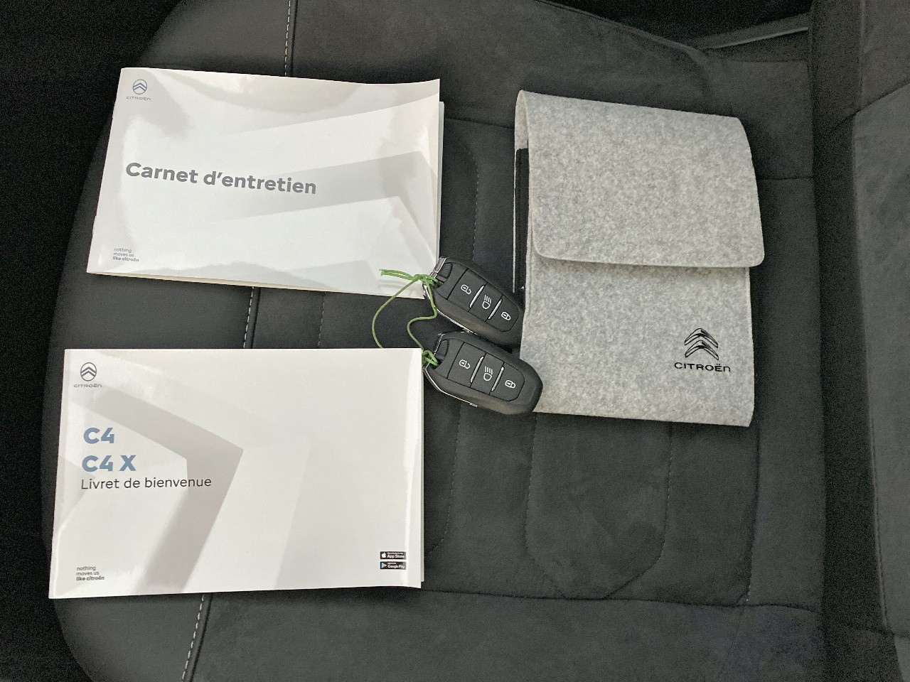 Citroen C4 X BlueHDi 130 S&S EAT8 Shine Pack 2023