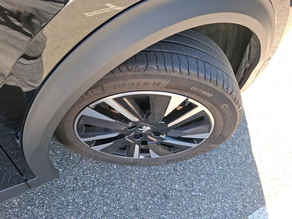 Peugeot 2008 PureTech 130 S&S EAT8 GT Pack 2022
