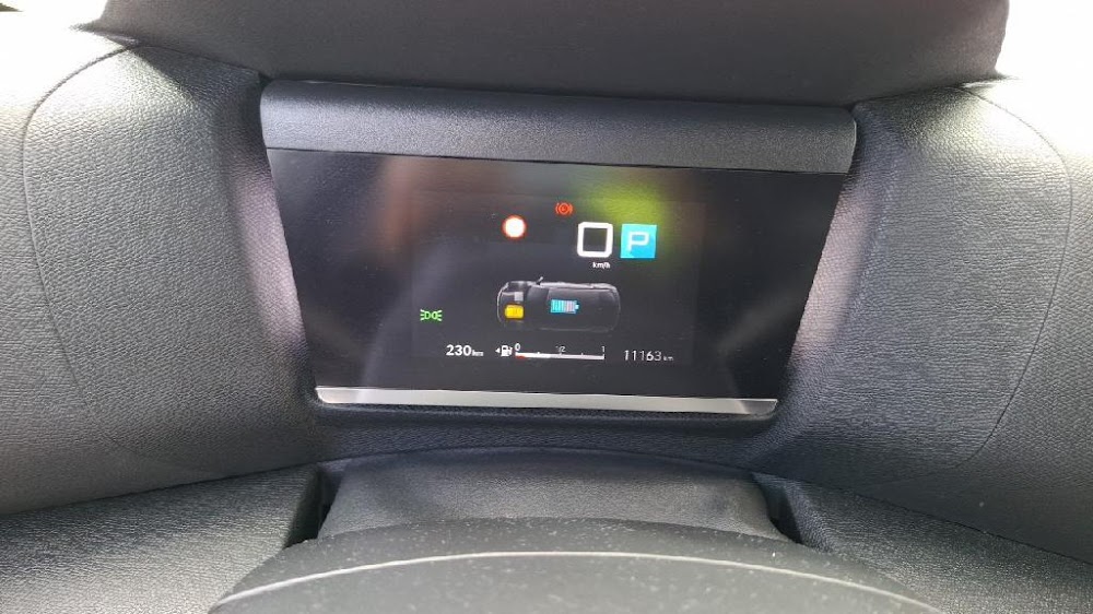 Foto Citroën C4 X 3