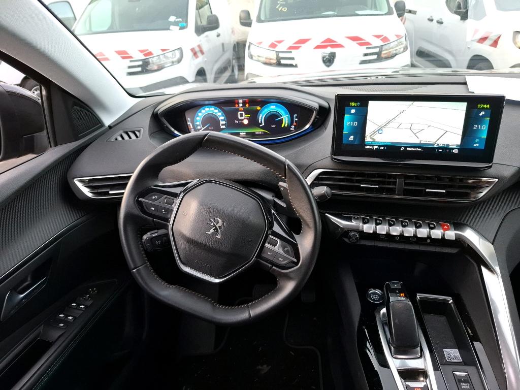 Peugeot 3008 Hybrid 225 e-EAT8 Allure 2022