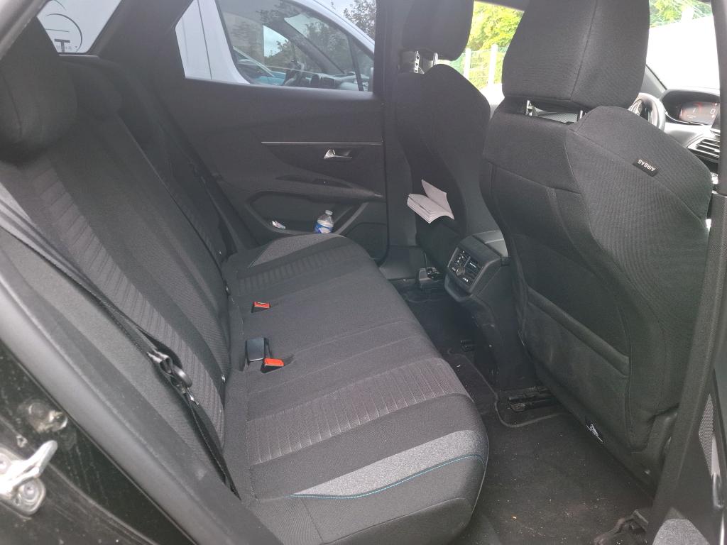 Peugeot 3008 PureTech 130ch S&S EAT8 Active Pack 2023