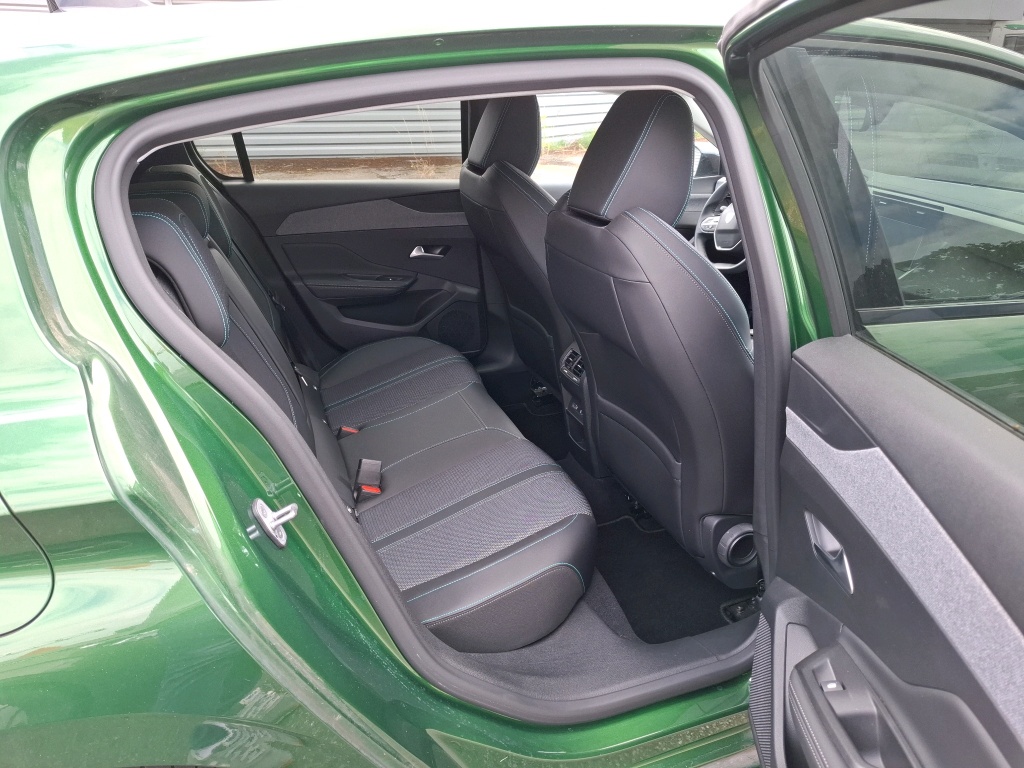 Peugeot 308 BlueHDi 130ch S&S EAT8 Allure 2022