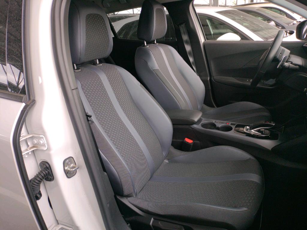 Peugeot 2008 BlueHDi 130 S&S EAT8 Allure Business 2020