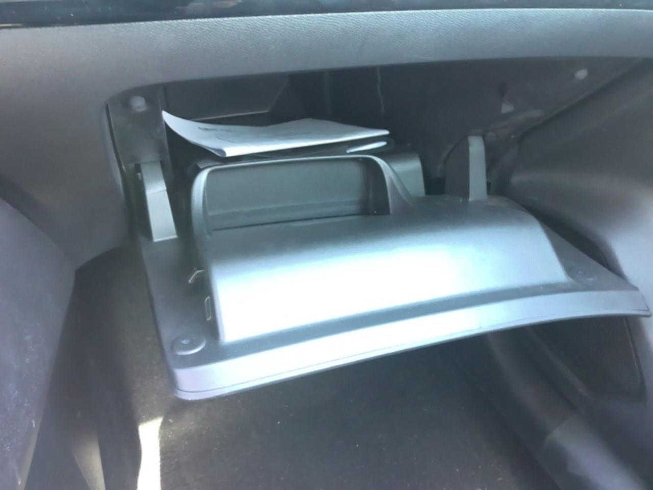Foto Peugeot 208 8