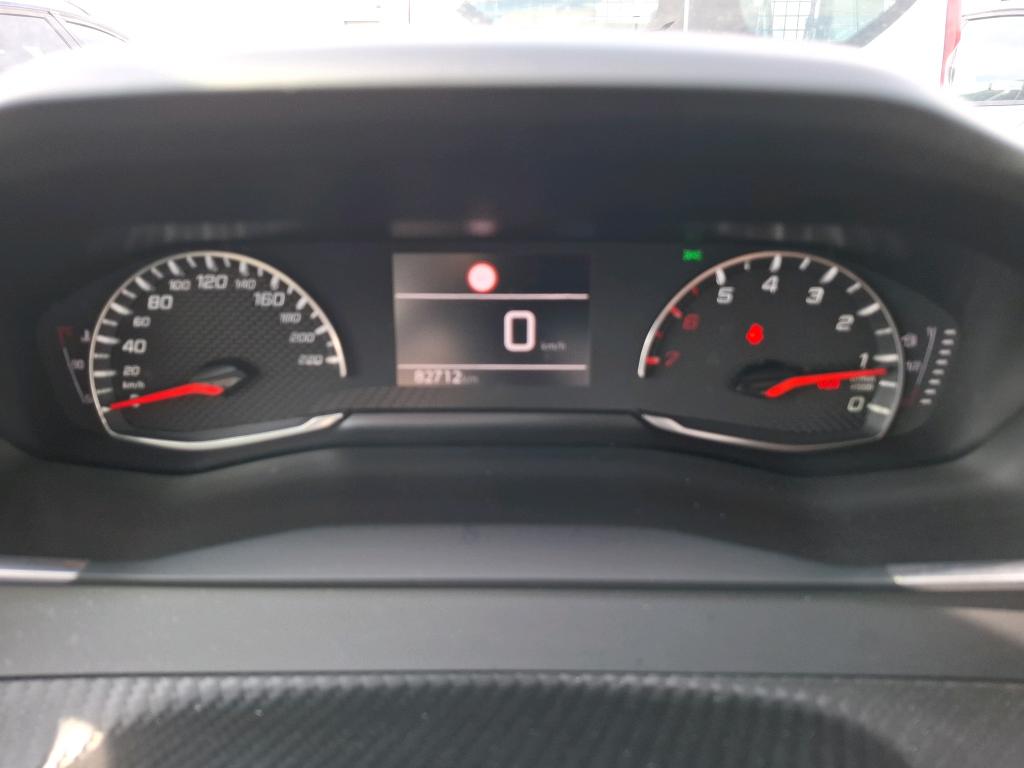 Peugeot 2008 BlueHDi 110 S&S BVM6 Active Pack 2022
