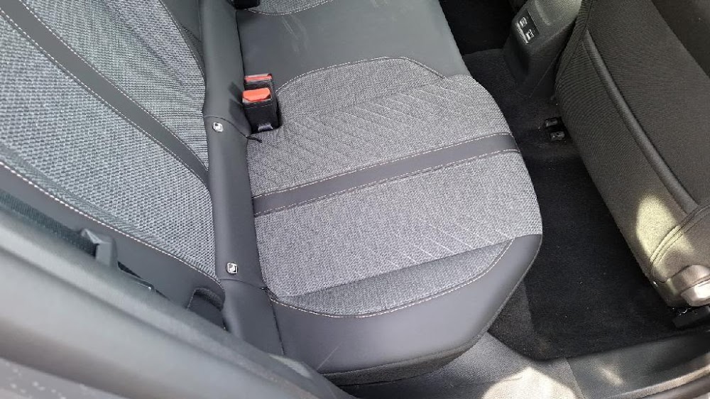 Foto Peugeot 208 13