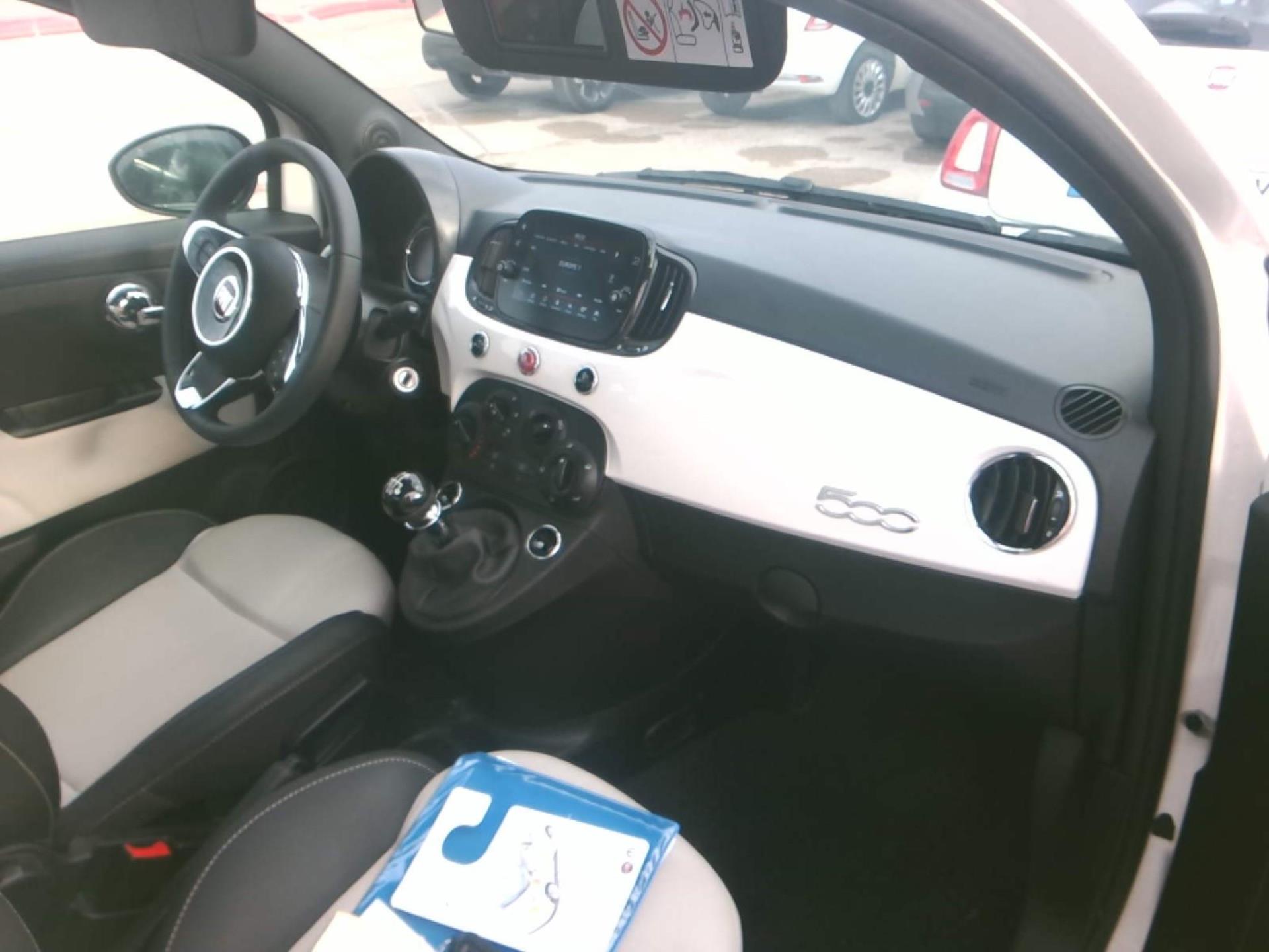FIAT 500 1.0 70 ch Hybride BSG S/S Dolcevita 2022