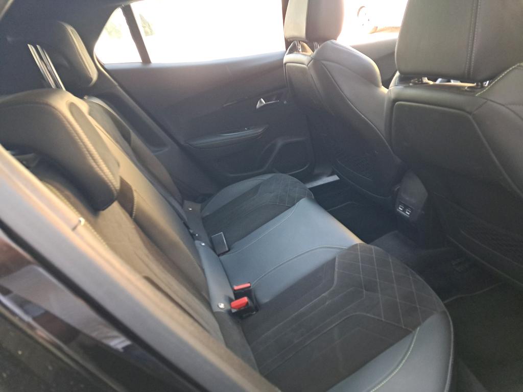 Peugeot 2008 BlueHDi 130 S&S EAT8 GT Pack 2021