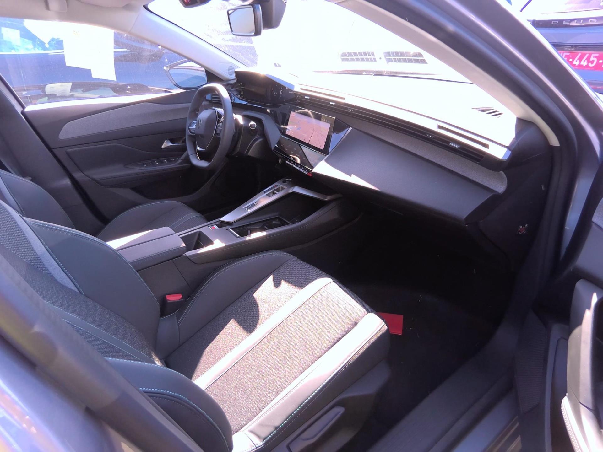 Peugeot 308 BlueHDi 130ch S&S EAT8 Allure 2025