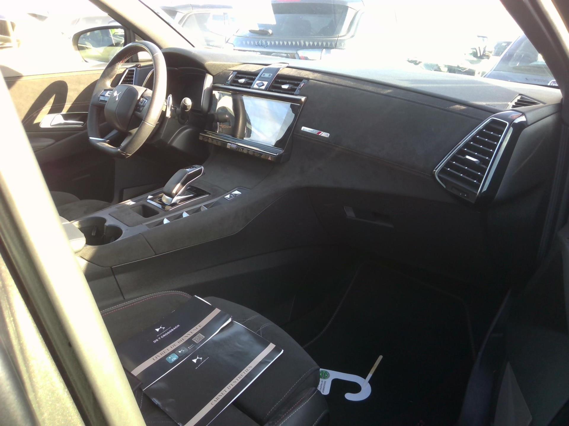 DS DS7 Crossback Hybride E-Tense 300 EAT8 4x4 Performance Line+ 2021