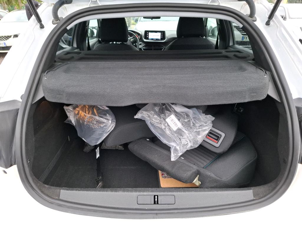 Peugeot 208 PureTech 100 S&S EAT8 Style 2023