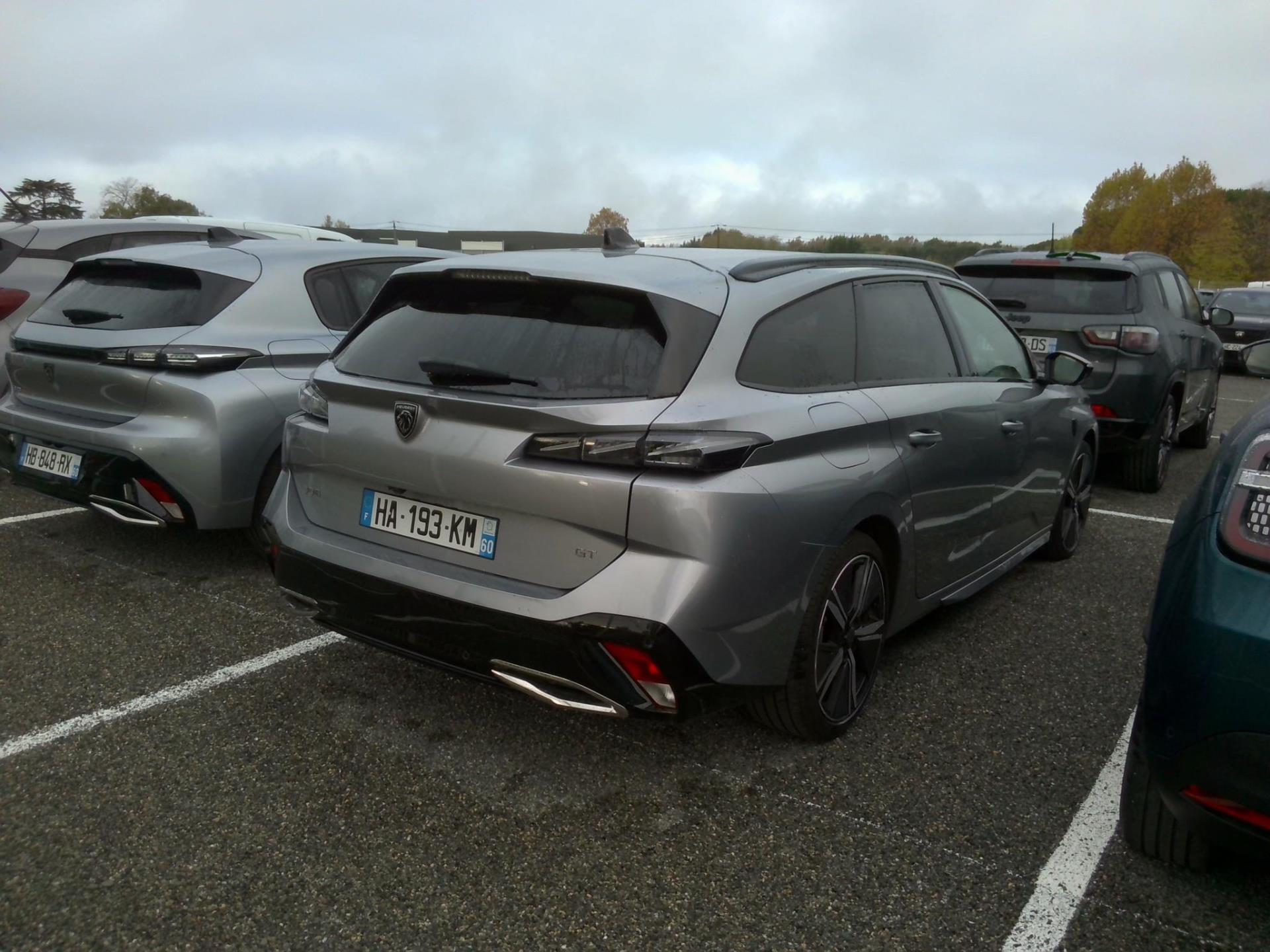 Peugeot 308 SW Hybrid 136 e-DCS6 GT 2024