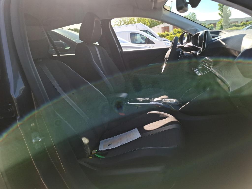 Peugeot 208 PureTech 130 S&S EAT8 Allure Pack 2022