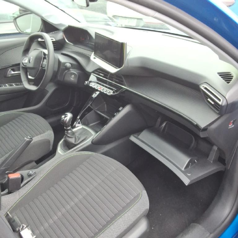 Foto Peugeot 208 10