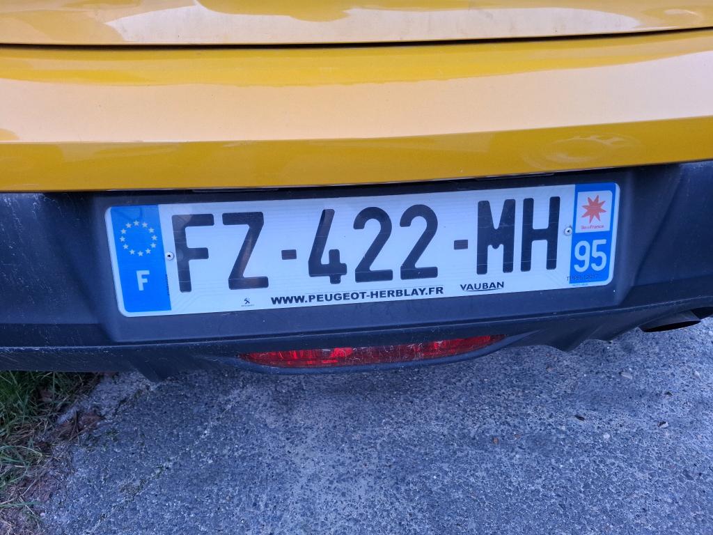 Peugeot 208 BlueHDi 100 S&S BVM6 Active 2021