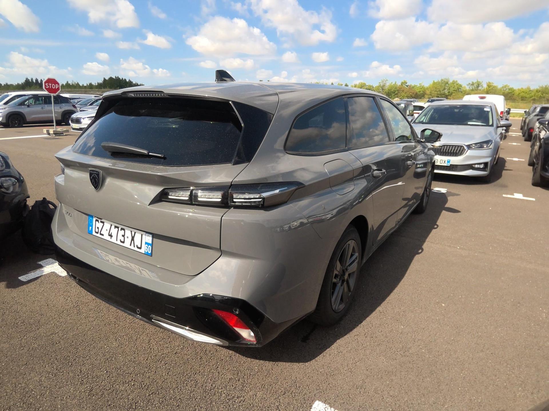 Peugeot 308 SW Hybrid 136 e-DCS6 Allure 2024