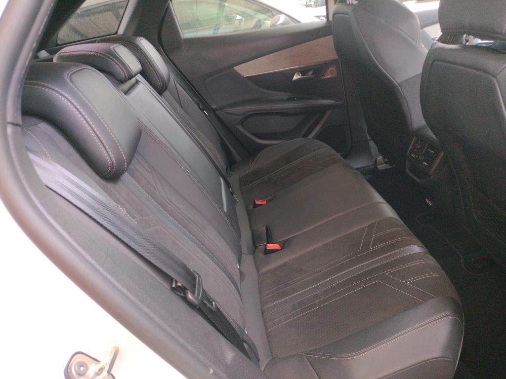 Peugeot 3008 BlueHDi 130ch S&S EAT8 GT Pack 2021