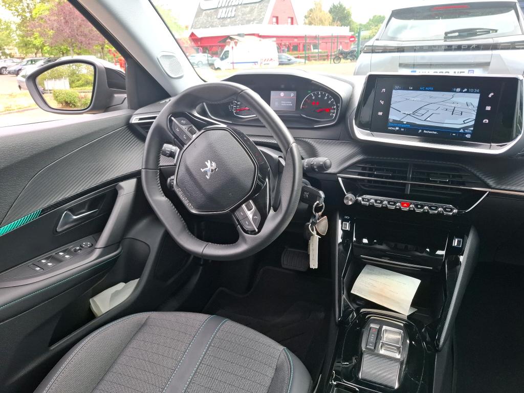 Peugeot 2008 BlueHDi 130 S&S EAT8 Allure 2022