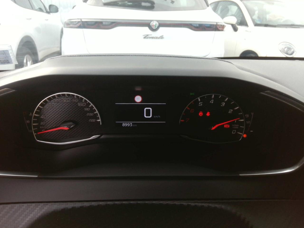 Foto Peugeot 208 9