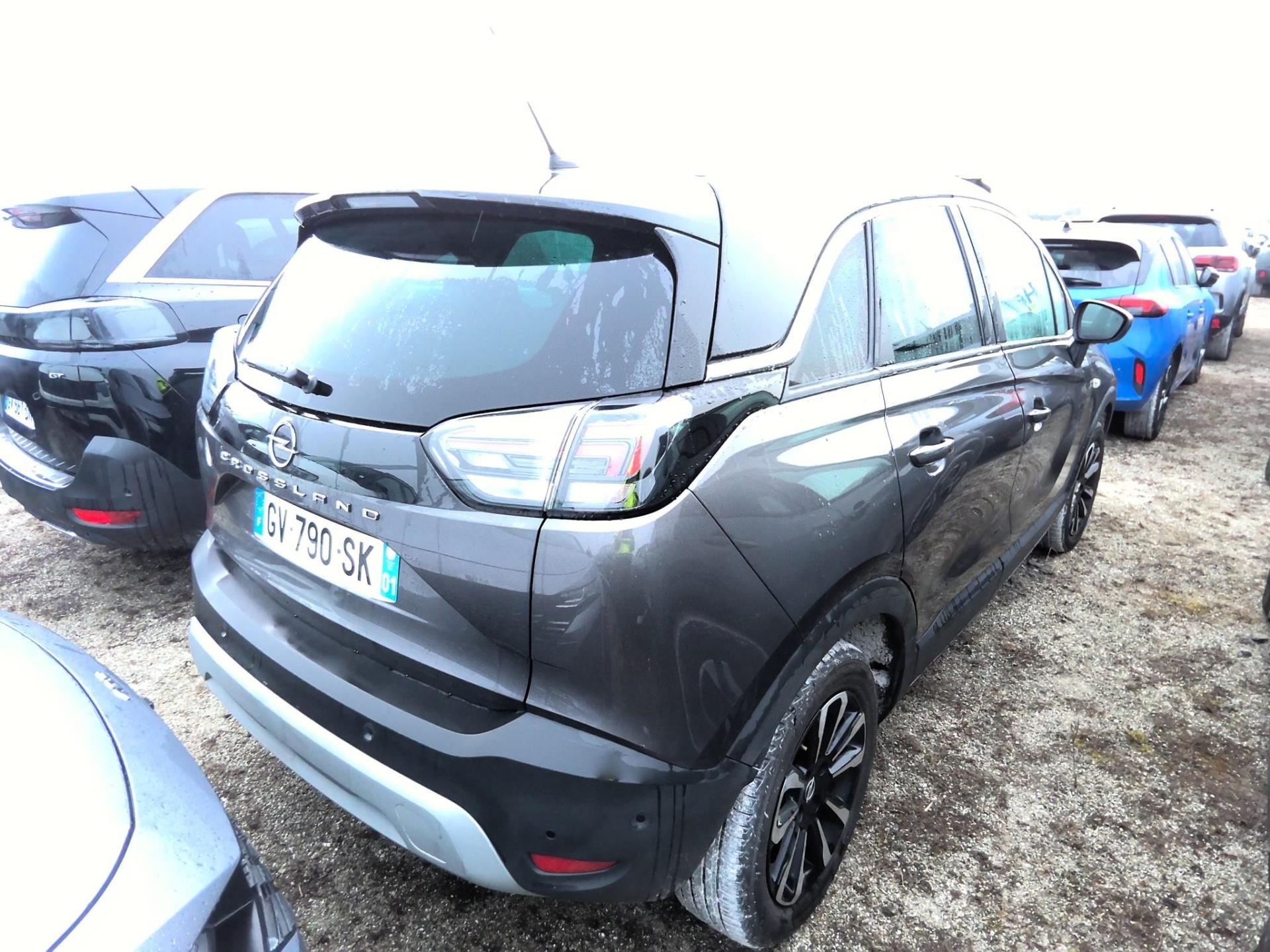 Opel Crossland 1.5 D 110 ch BVM6 Elegance 2024