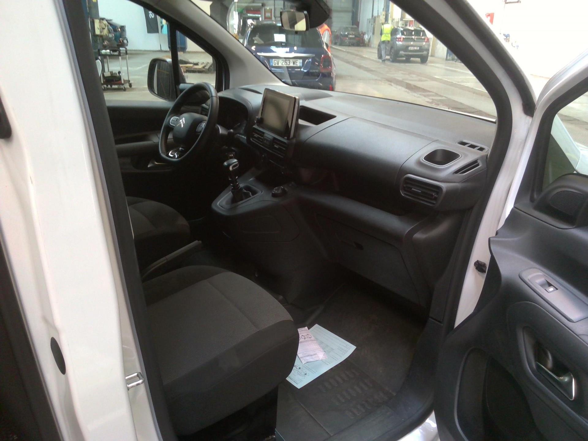 Citroen BERLINGO VAN M 950 BLUEHDI 100 S&S BVM6  2023