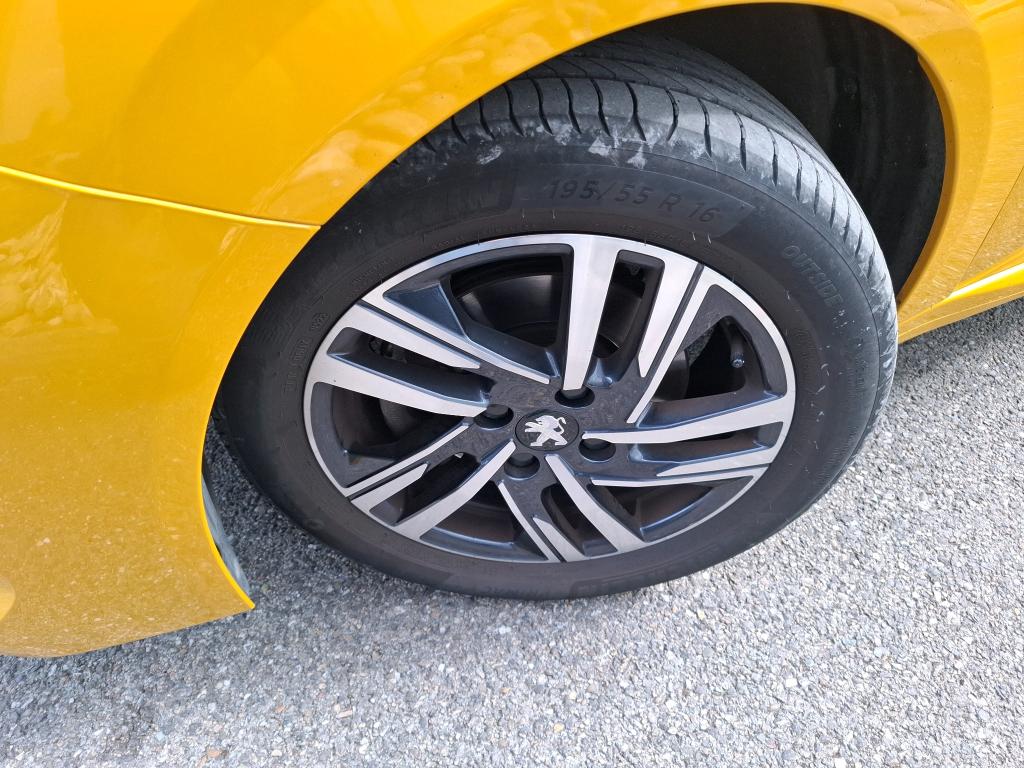 Peugeot 208 PureTech 100 S&S EAT8 Allure Pack 2022