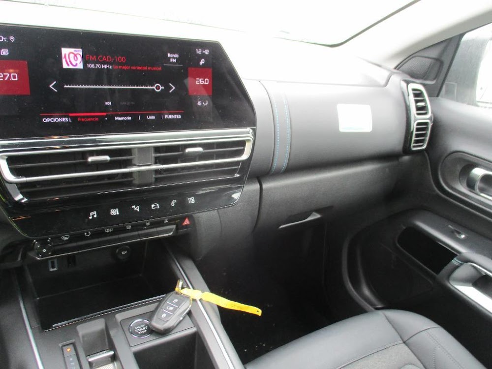 Foto Citroën C5 Aircross Hybrid 12