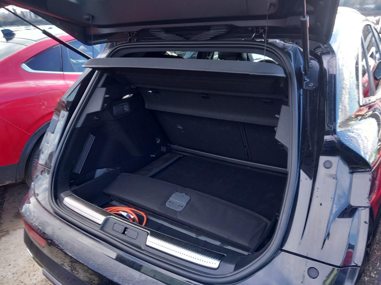 Foto DS 7 E-TENSE 4X4 300 Rivoli 14