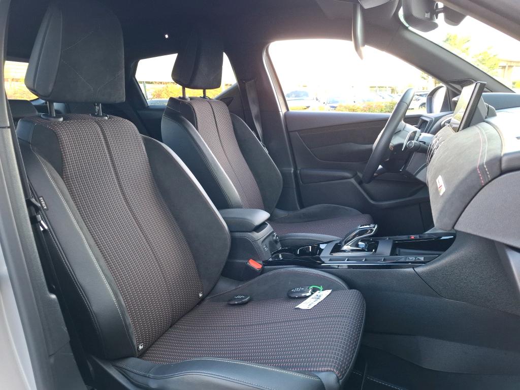 DS DS3 Crossback PureTech 130 EAT8 Performance Line+ 2022