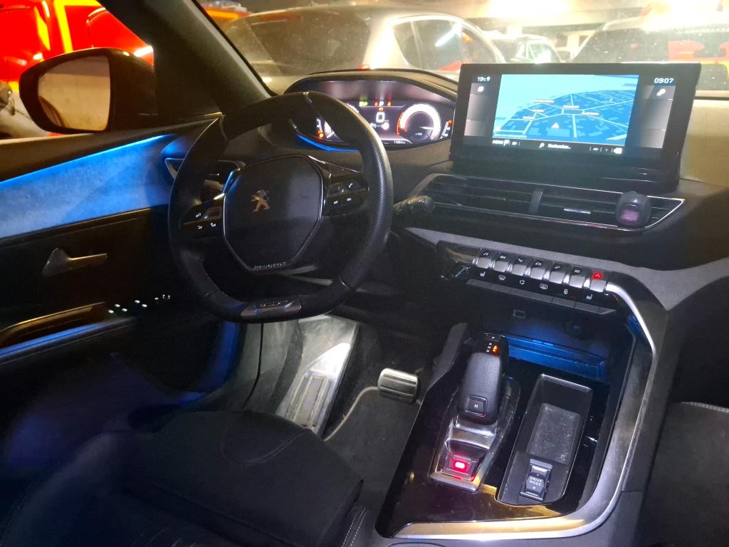 Peugeot 5008 BlueHDi 130ch S&S EAT8 GT Pack 2021