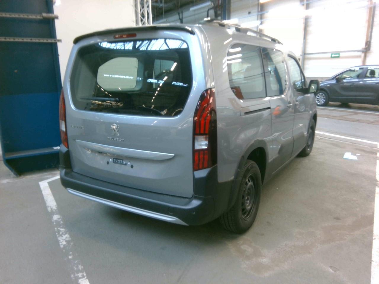 Peugeot Rifter Long BlueHDi 100 S&S BVM6 5pl Active Pack 2022