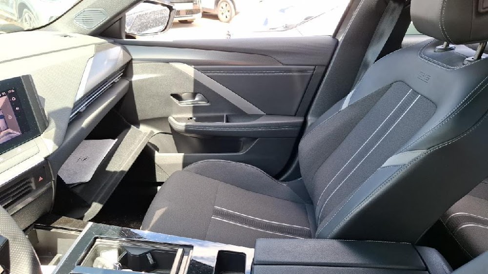 Foto Opel Astra 16