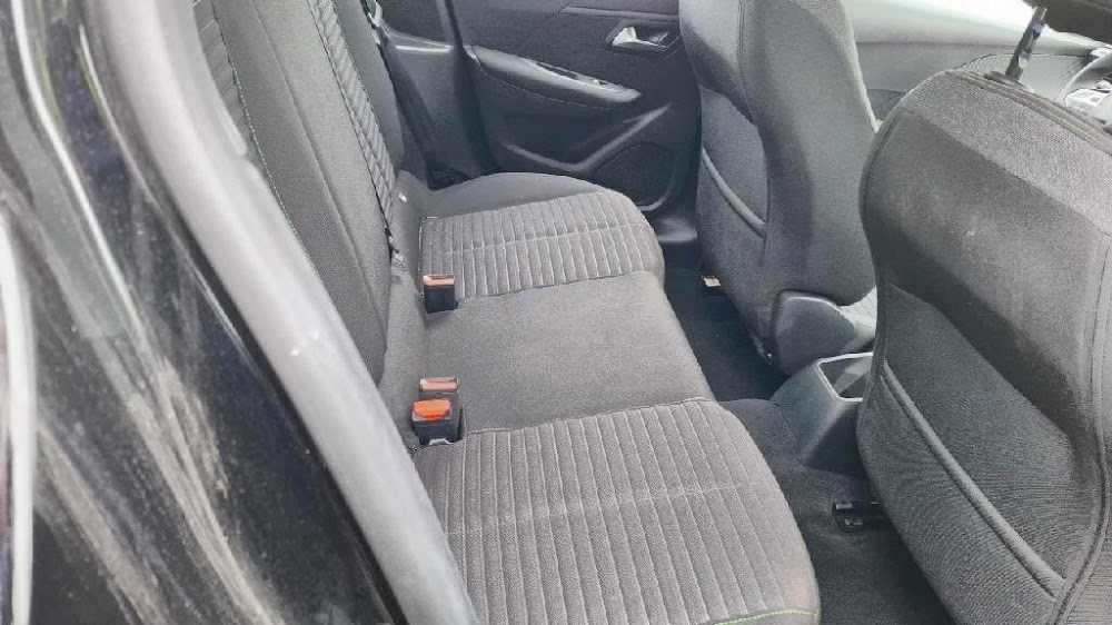 Foto Peugeot 208 13