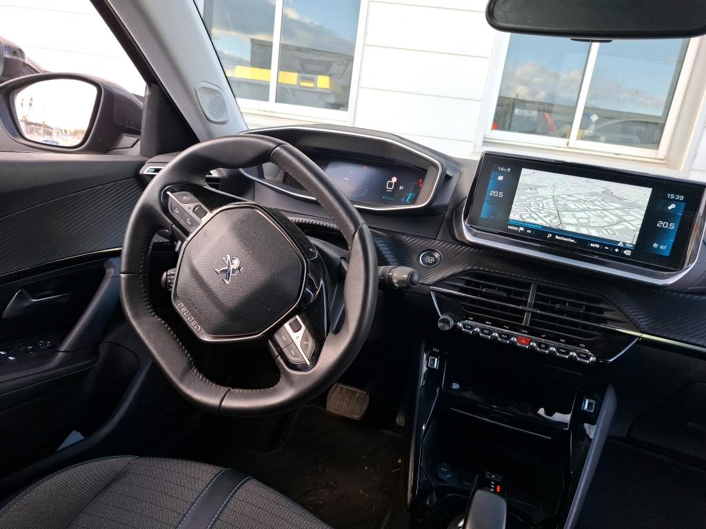 Peugeot 2008 BlueHDi 130 S&S EAT8 Allure Business 2021