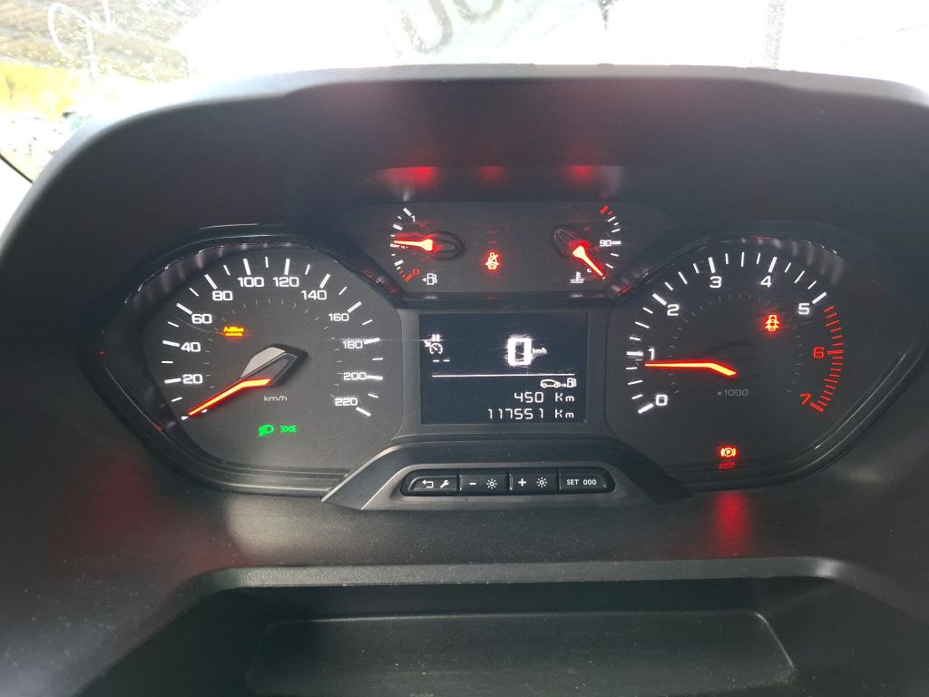 Peugeot PARTNER FOURGON STANDARD 650 KG BLUEHDI 75 BVM5 PREMIUM 2020