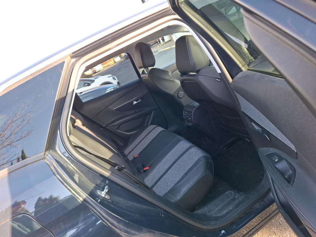 Peugeot 3008 BlueHDi 130ch S&S EAT8 Allure Business 2019