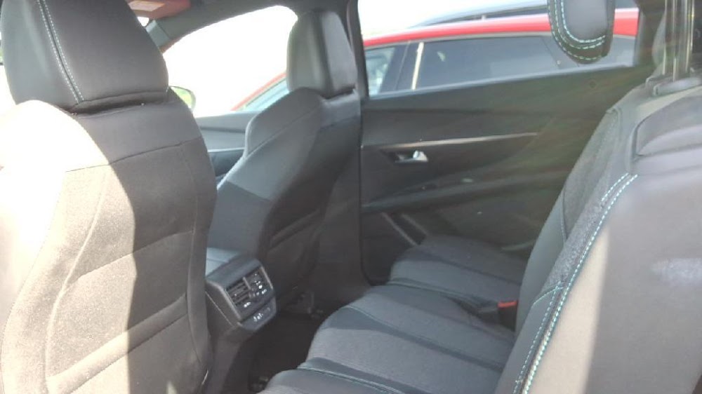 Foto Peugeot 5008 12