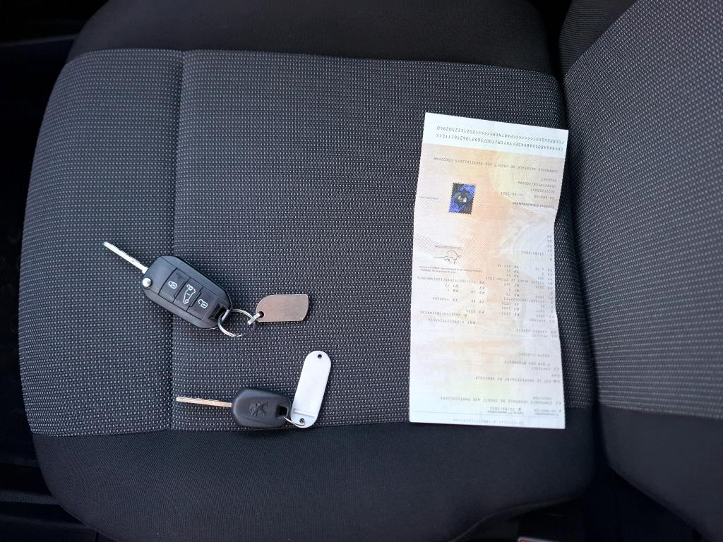 Peugeot PARTNER FOURGON LONG 950 KG BLUEHDI 100 S&S BVM5 PREMIUM 2021