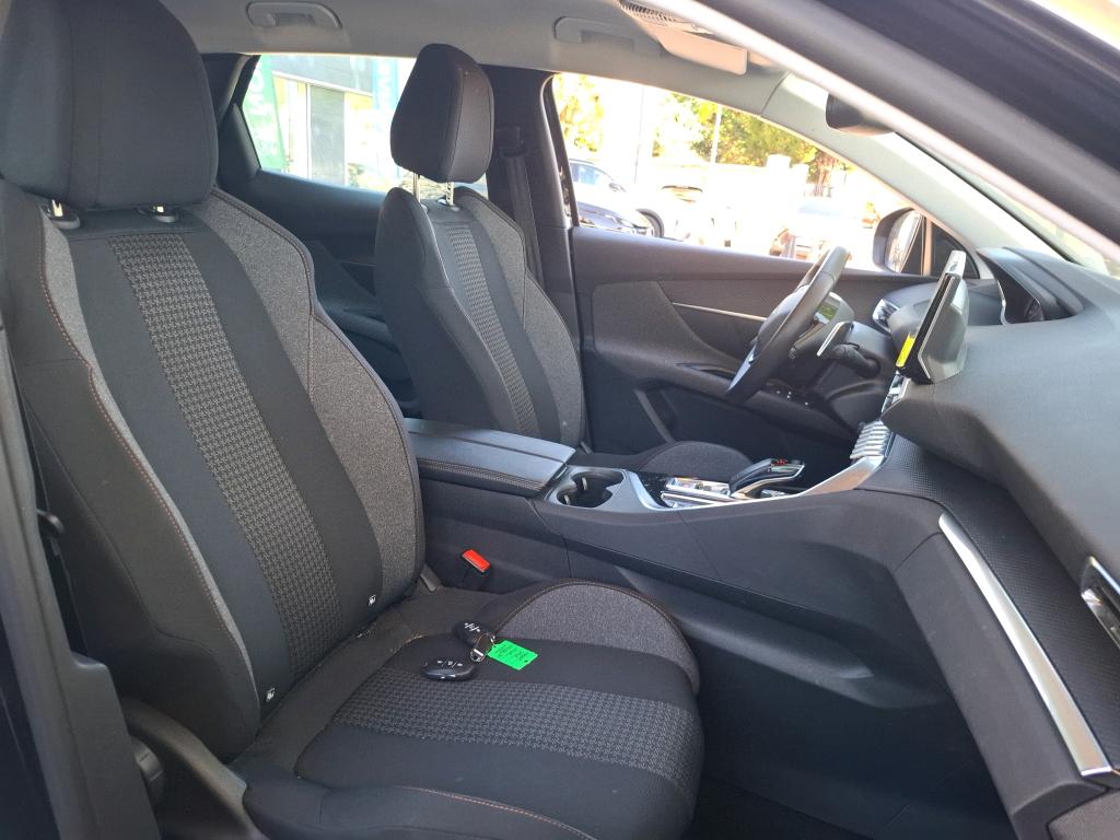 Peugeot 3008 BlueHDi 130ch S&S EAT8 Active Pack 2022