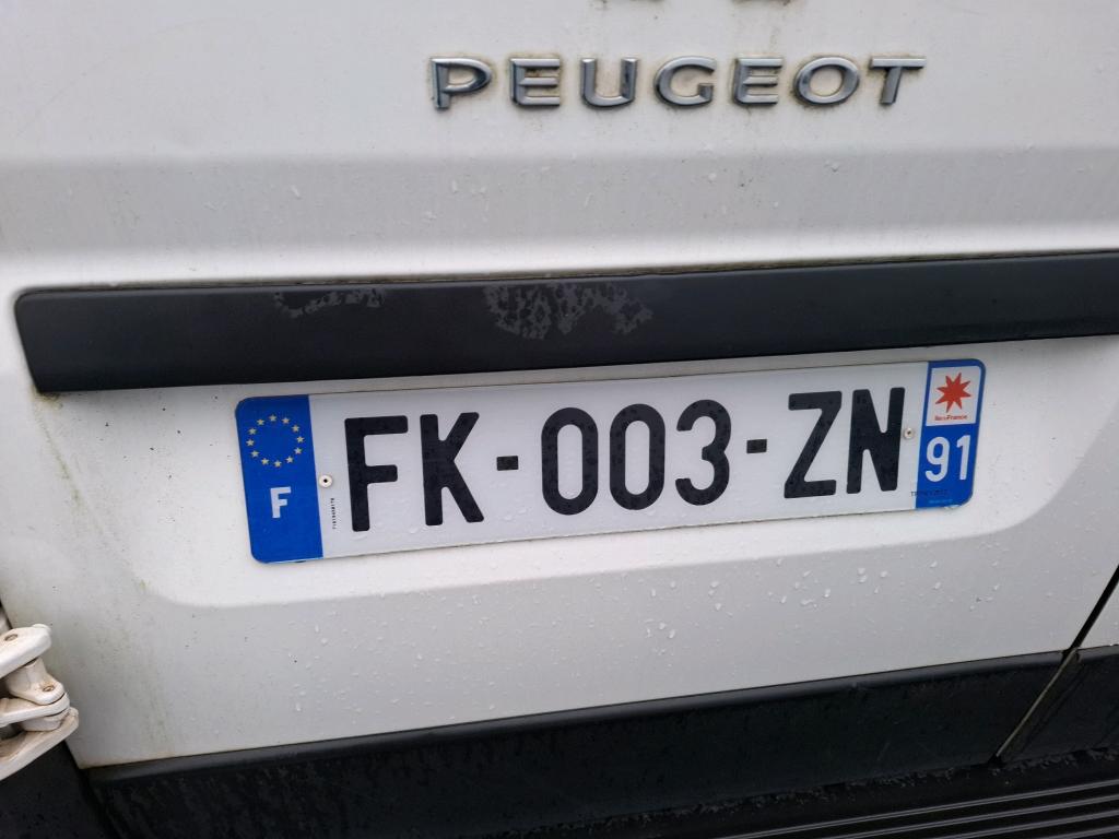 Peugeot BOXER TOLE 333 L2H2 BLUEHDI 120 S&S ASPHALT 2019