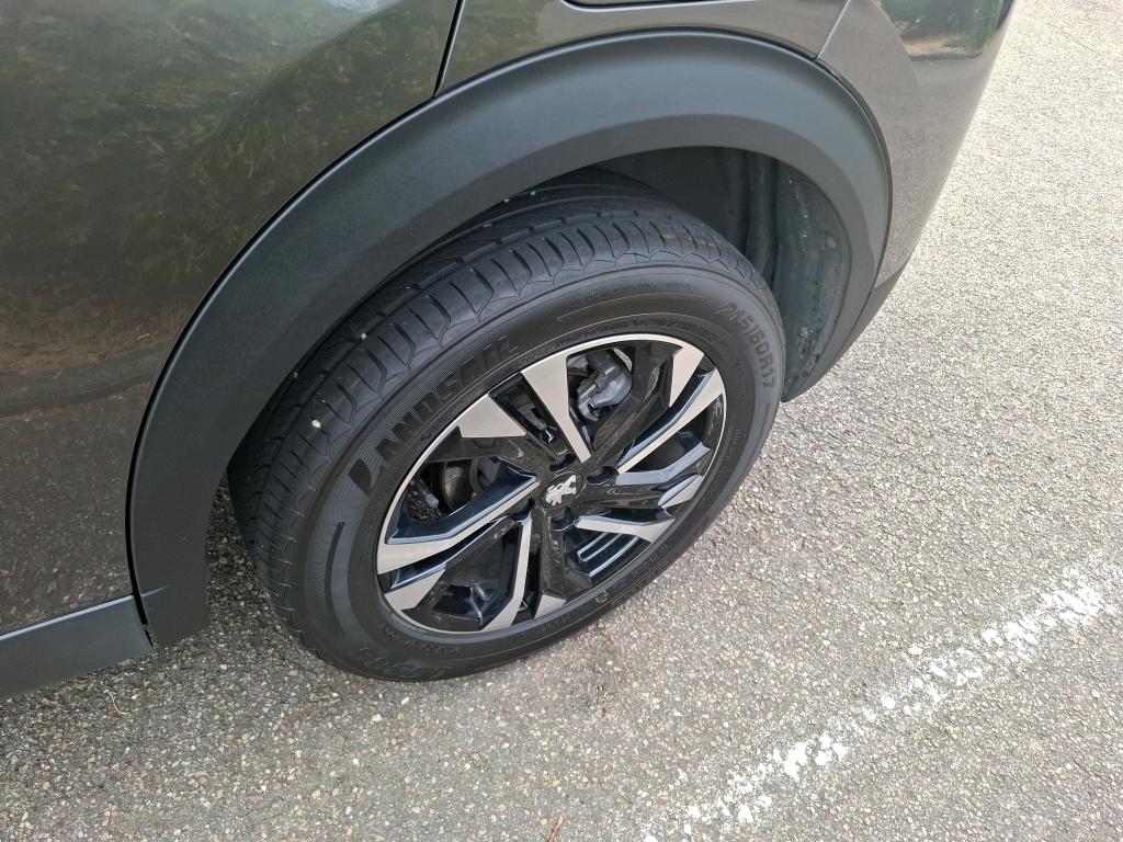 Peugeot 2008 BlueHDi 130 S&S EAT8 Allure 2022