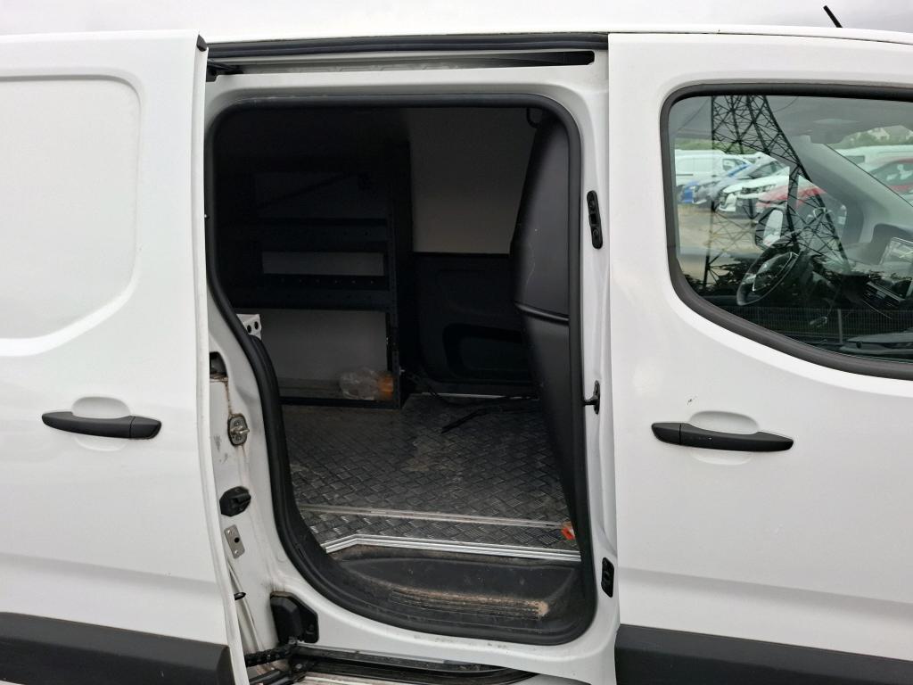 Peugeot PARTNER FOURGON LONG 950 KG BLUEHDI 100 S&S BVM5 ASPHALT 2021