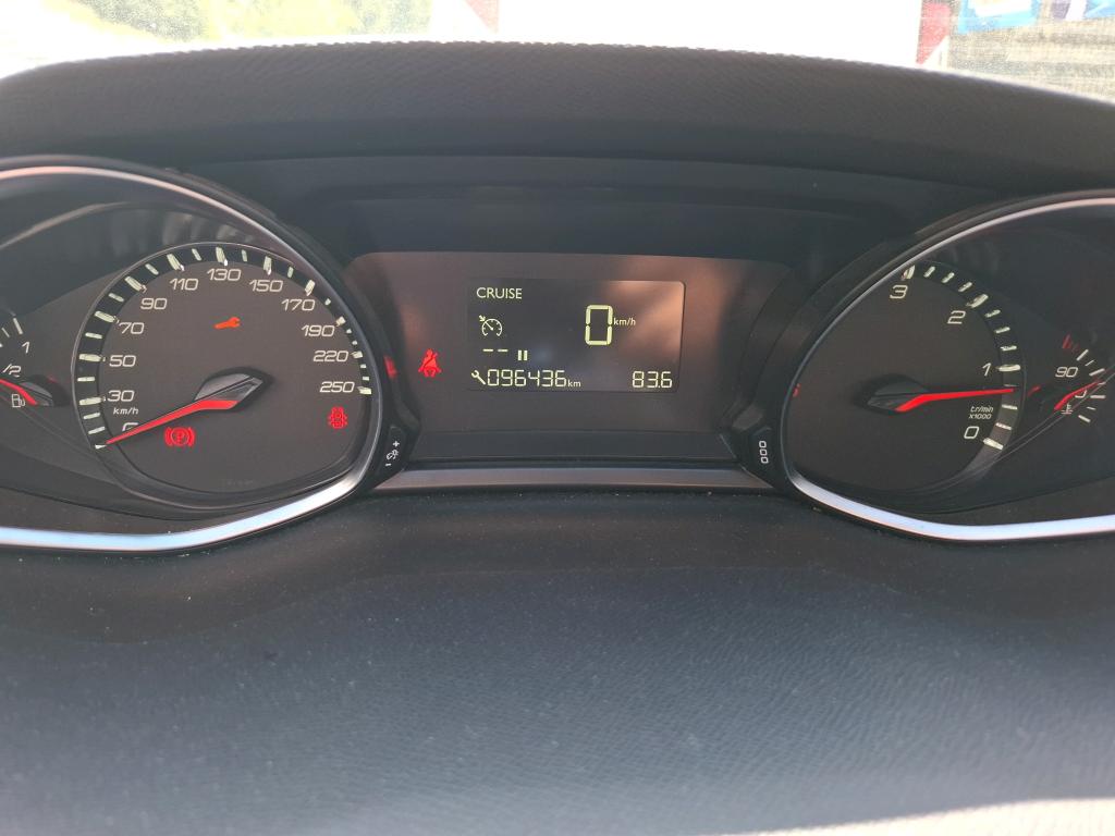 Peugeot 308 1.6 BlueHDi 100ch S&S BVM5 Access 2018