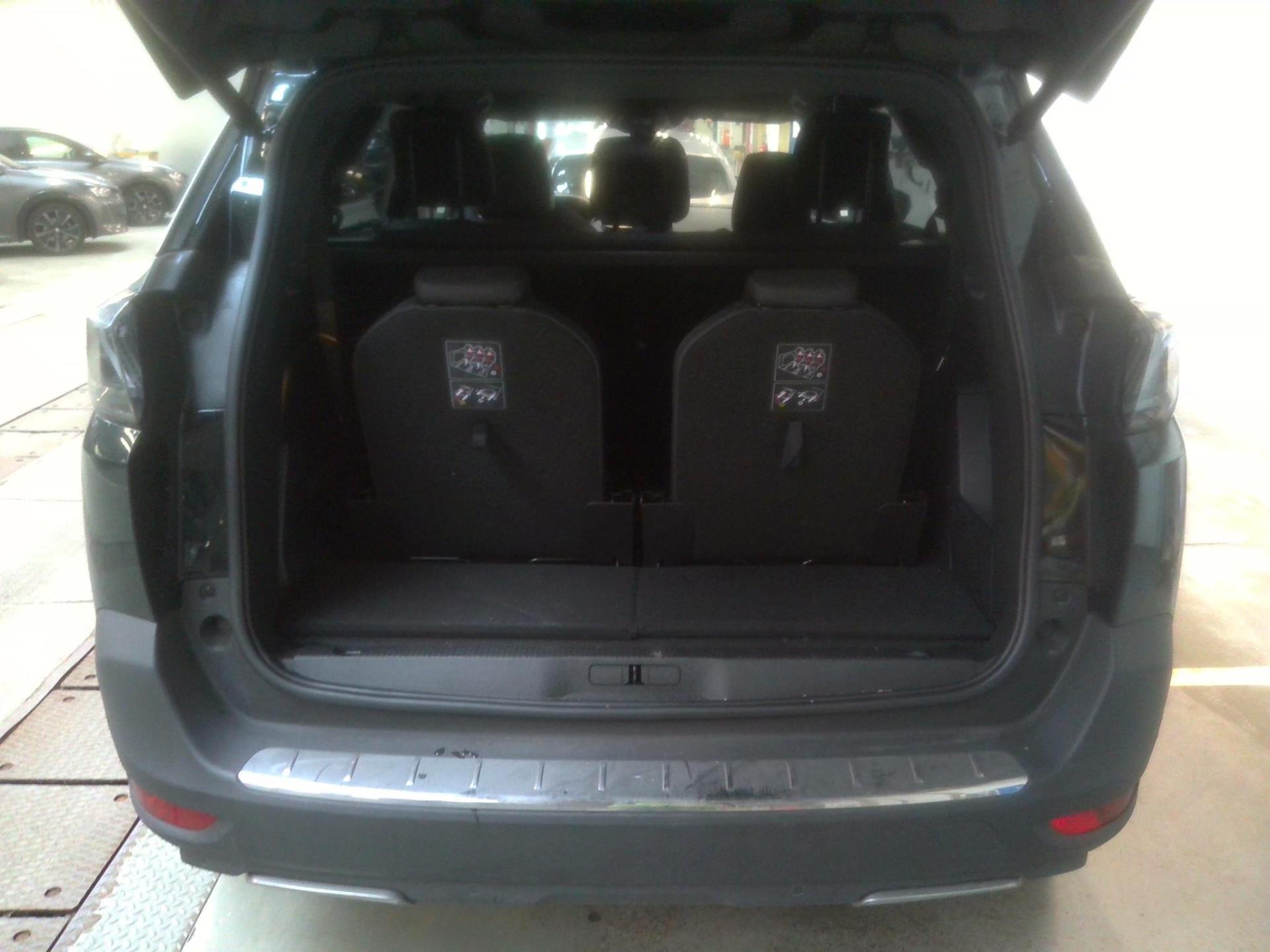 Peugeot 5008 BlueHDi 130ch S&S EAT8 GT 2023