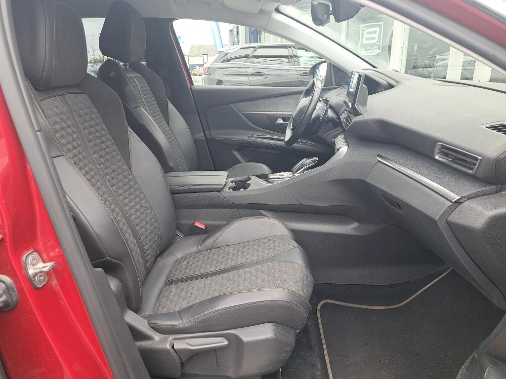 Peugeot 3008 Hybrid 225 e-EAT8 Roadtrip 2022