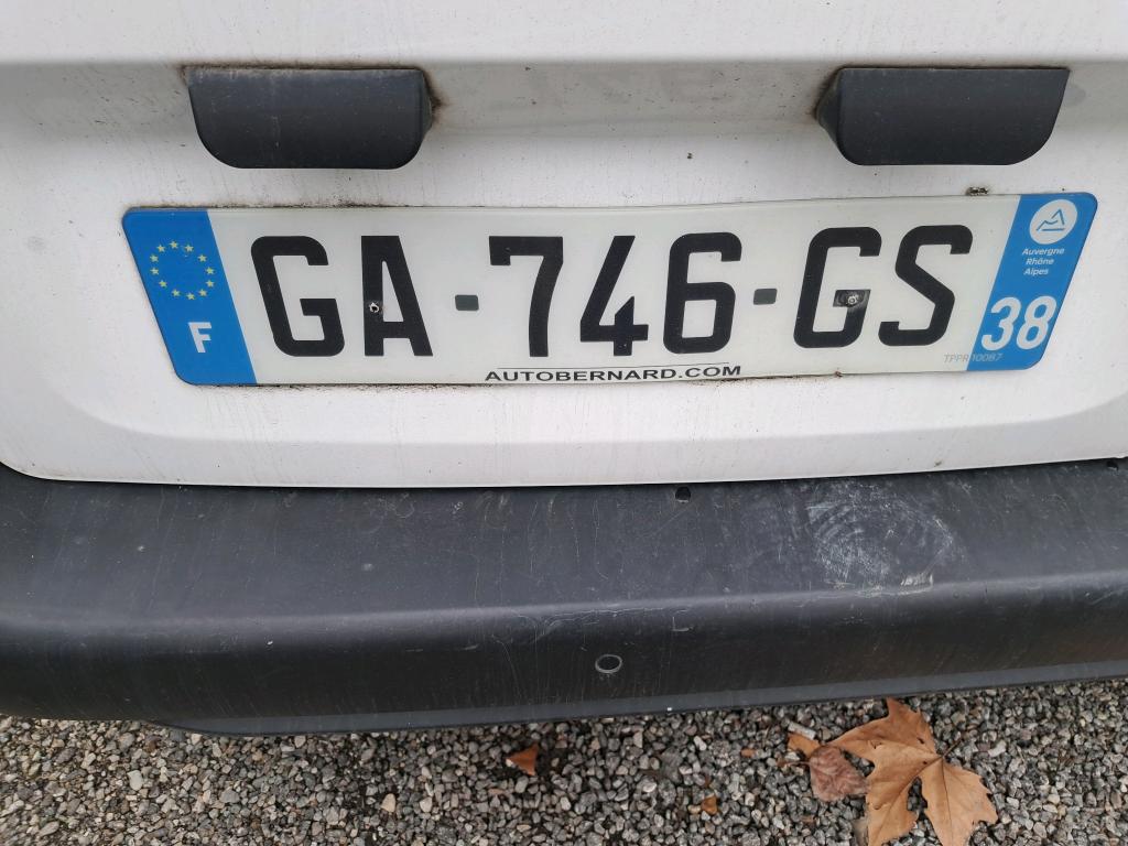 Peugeot PARTNER FOURGON STANDARD 650 KG BLUEHDI 100 S&S BVM5 ASPHALT 2021